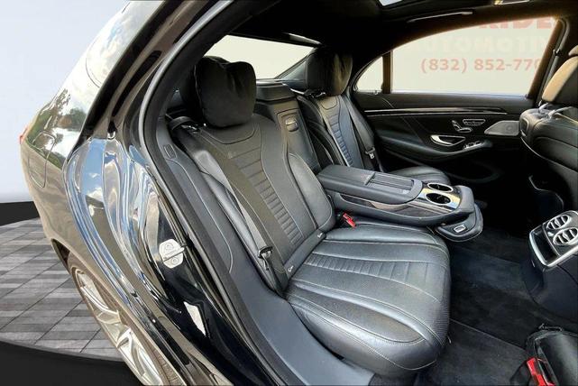 Photo of 2019 Black Mercedes-Benz S-Class