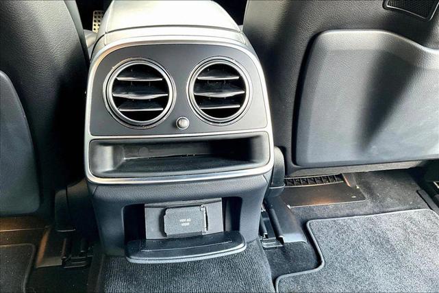Photo of 2019 Black Mercedes-Benz S-Class