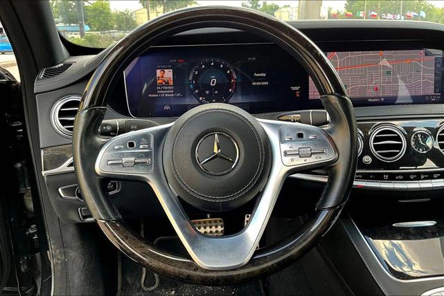 Photo of 2019 Black Mercedes-Benz S-Class