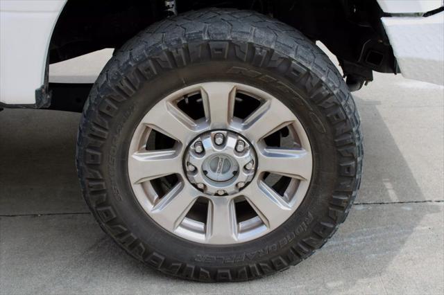 Photo of 2018 White Platinum Metallic Tri-Coat Ford F-350