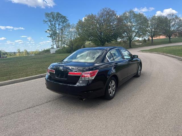 Photo of 2011 Crystal Black Pearl Honda Accord