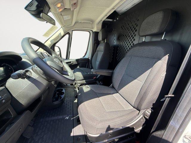 Photo of 2023 Bright White Clearcoat RAM ProMaster 2500