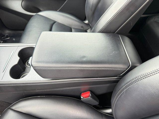Photo of 2021 Deep Blue Metallic Tesla Model Y