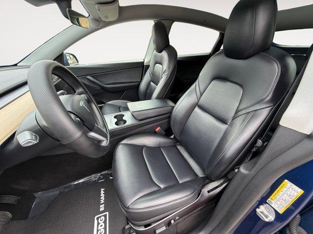 Photo of 2021 Deep Blue Metallic Tesla Model Y