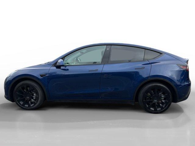 Photo of 2021 Deep Blue Metallic Tesla Model Y