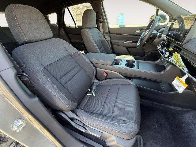 Photo of 2024 Mercury Silver Metallic Honda Prologue