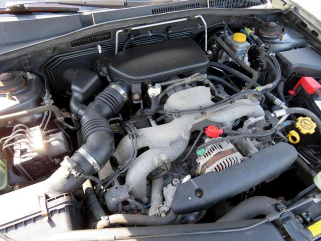 Photo of 2009 Diamond Gray / Quartz Silver Metallic Subaru Outback
