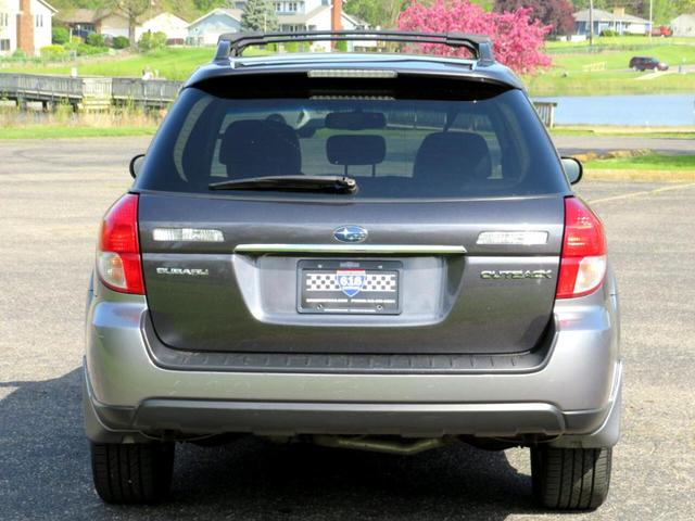 Photo of 2009 Diamond Gray / Quartz Silver Metallic Subaru Outback