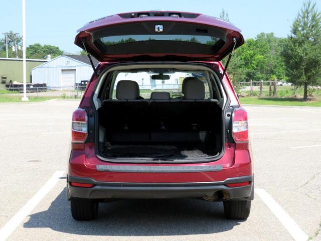 Photo of 2015 Venetian Red Pearl Subaru Forester