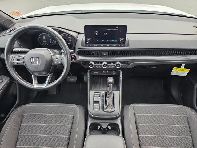 Photo of 2024 Platinum White Pearl Honda CR-V Hybrid