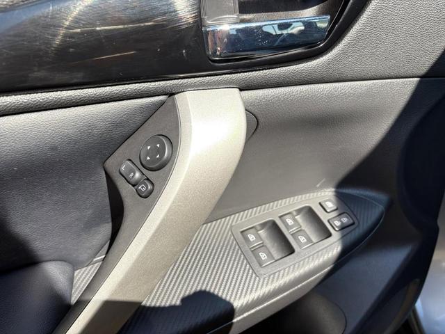 Photo of 2023 Gray Mitsubishi Eclipse Cross