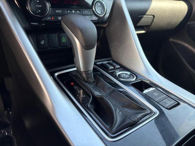 Photo of 2023 Gray Mitsubishi Eclipse Cross