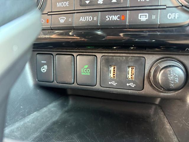 Photo of 2023 Gray Mitsubishi Eclipse Cross