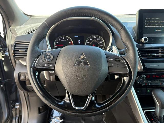 Photo of 2023 Gray Mitsubishi Eclipse Cross