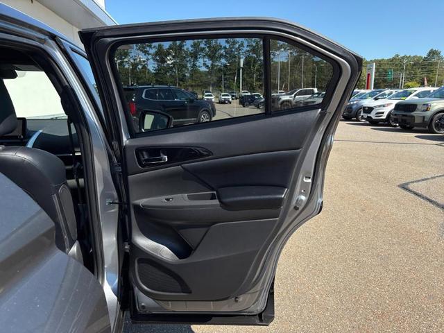 Photo of 2023 Gray Mitsubishi Eclipse Cross