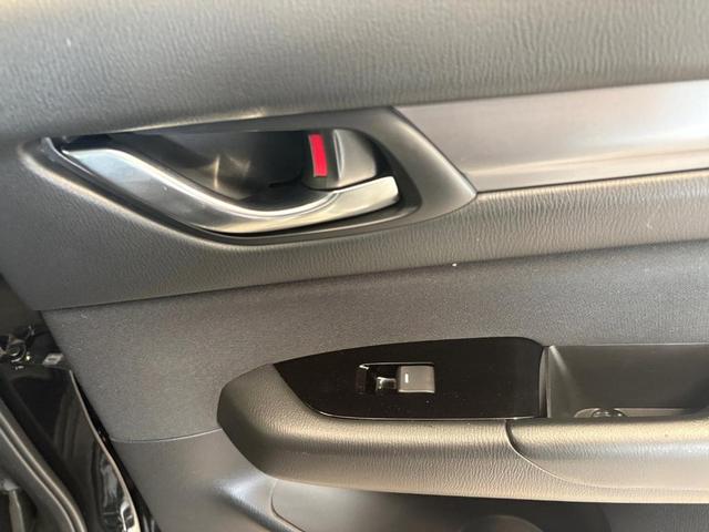Photo of 2020 Jet Black Mica Mazda CX-5