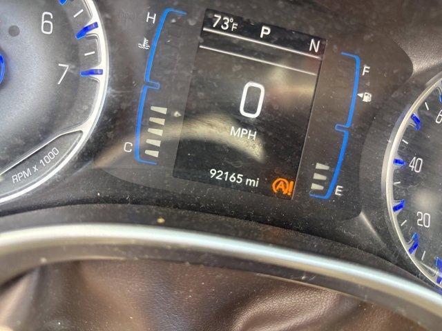 Photo of 2017 White Chrysler Pacifica