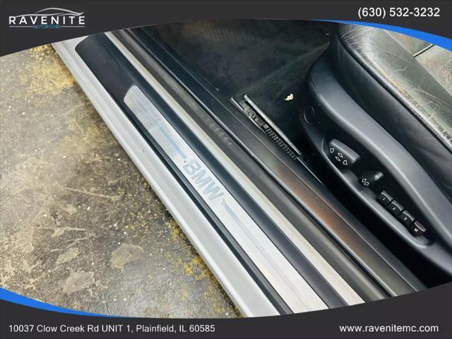 Photo of 2002 Titanium Silver Metallic BMW 325