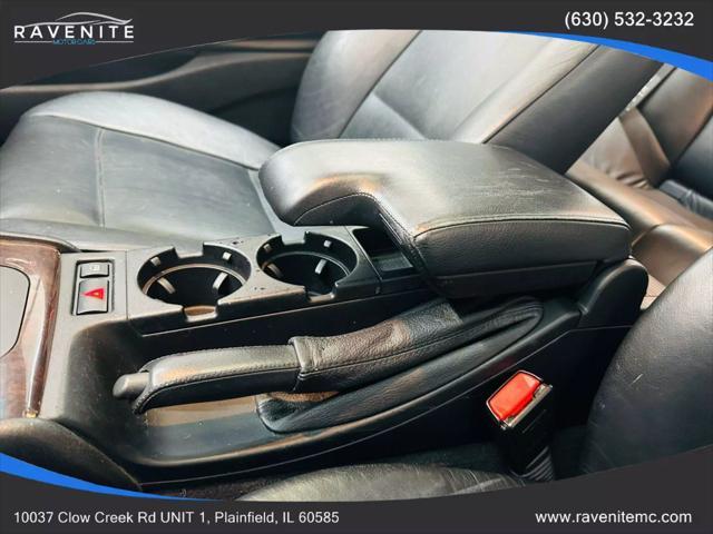 Photo of 2002 Titanium Silver Metallic BMW 325
