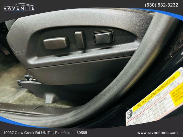 Photo of 2017 Black Chevrolet Equinox