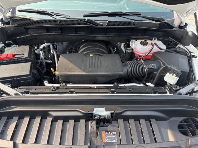 Photo of 2025 Summit White GMC Sierra 1500