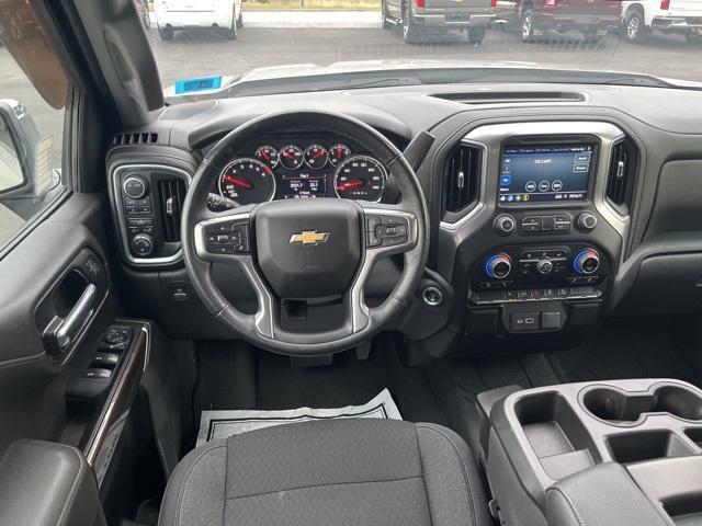 Photo of 2022 Silver Ice Metallic Chevrolet Silverado 1500