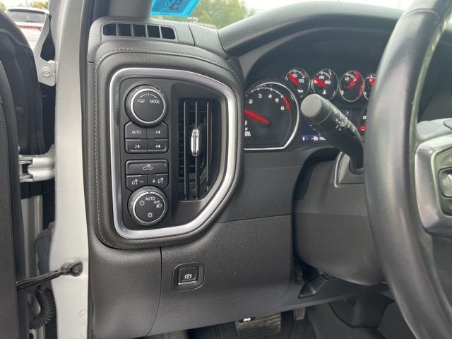 Photo of 2022 Silver Ice Metallic Chevrolet Silverado 1500