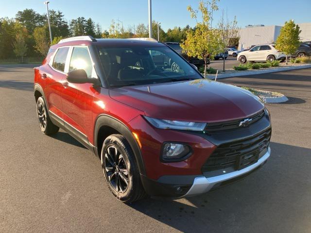 Photo of 2022 Crimson Metallic Chevrolet Trailblazer