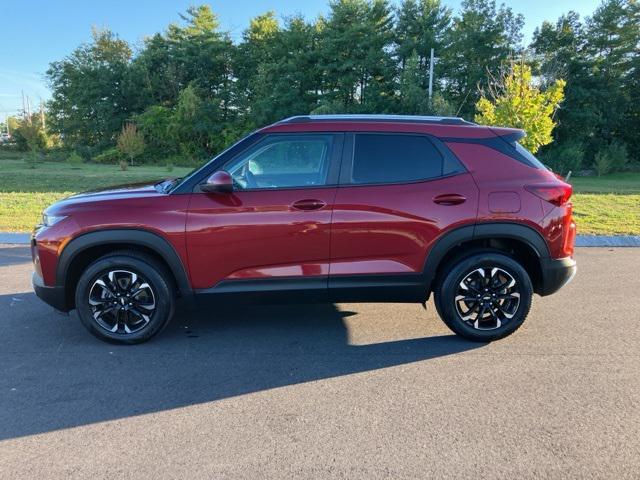 Photo of 2022 Crimson Metallic Chevrolet Trailblazer