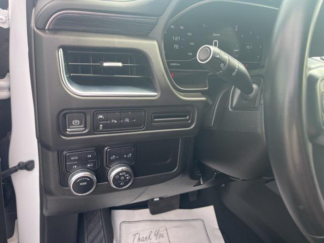 Photo of 2023 Summit White GMC Yukon