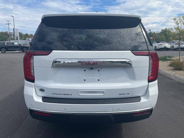 Photo of 2023 Summit White GMC Yukon