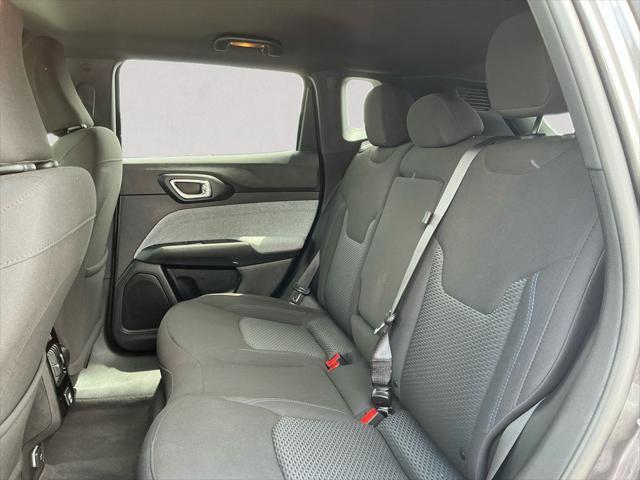 Photo of 2023 Granite Crystal Metallic Clearcoat Jeep Compass