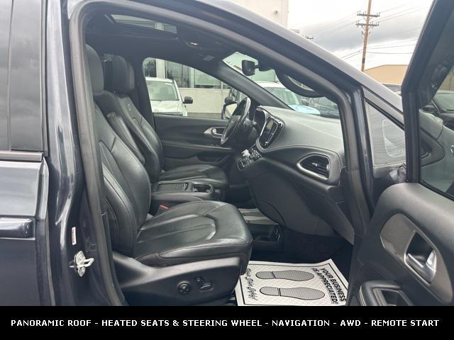 Photo of 2021 Maximum Steel Metallic Clearcoat Chrysler Pacifica