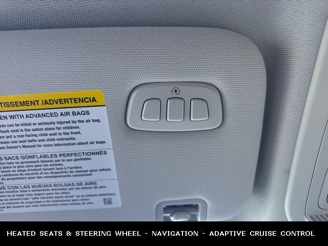 Photo of 2025 Carbonized Gray Metallic Ford Explorer