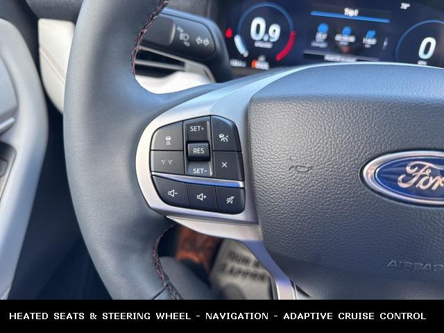Photo of 2025 Carbonized Gray Metallic Ford Explorer