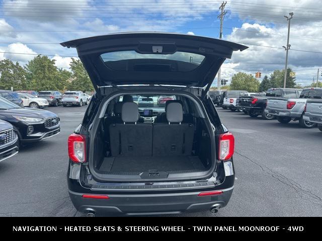 Photo of 2022 Agate Black Metallic Ford Explorer