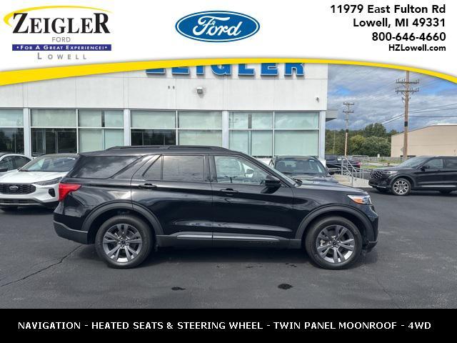 Photo of 2022 Agate Black Metallic Ford Explorer