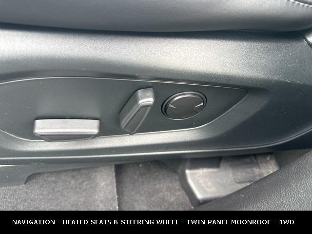 Photo of 2022 Agate Black Metallic Ford Explorer
