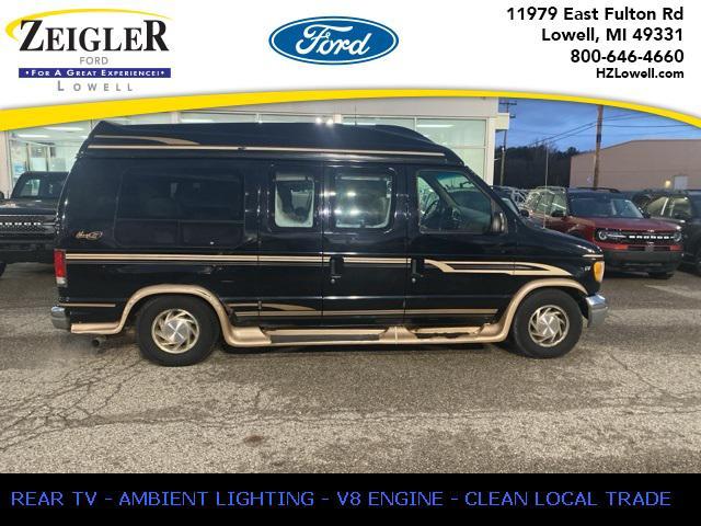 2000 Ford E150