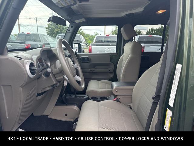 Photo of 2008 Jeep Green Metallic Clearcoat/Black Hard Top Jeep Wrangler