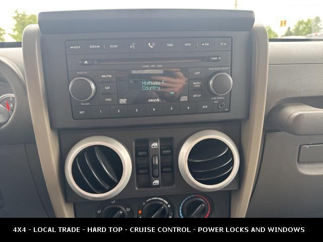 Photo of 2008 Jeep Green Metallic Clearcoat/Black Hard Top Jeep Wrangler