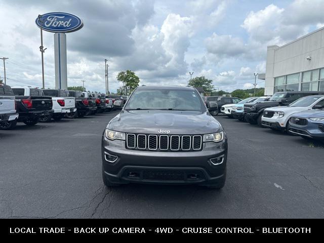 Photo of 2021 Granite Crystal Metallic Clearcoat Jeep Grand Cherokee