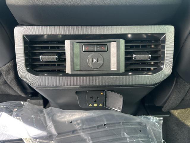 Photo of 2025 Avalanche Ford F-350