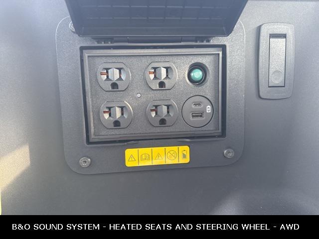 Photo of 2025 Agate Black Metallic Ford F-150 Lightning