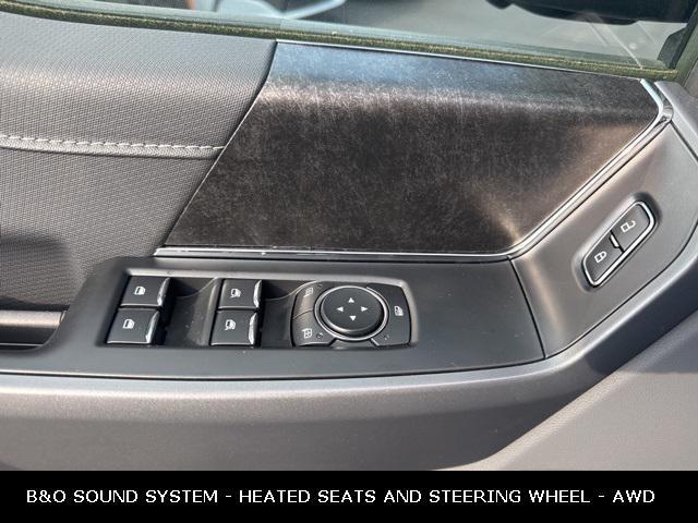 Photo of 2025 Agate Black Metallic Ford F-150 Lightning