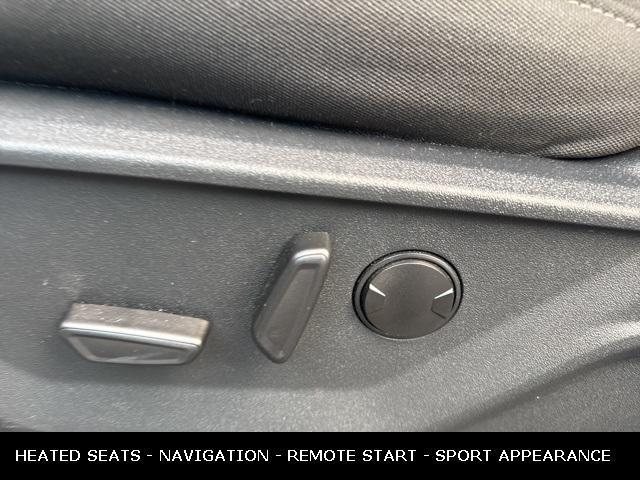 Photo of 2023 Iconic Silver Metallic Ford F-150