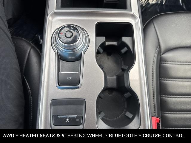 Photo of 2023 Agate Black Metallic Ford Edge
