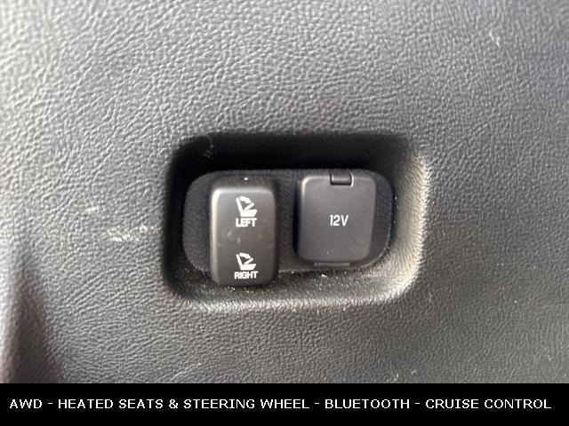 Photo of 2023 Agate Black Metallic Ford Edge