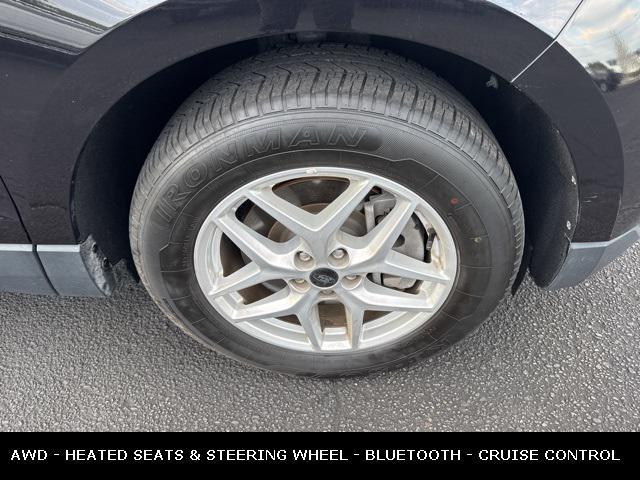 Photo of 2023 Agate Black Metallic Ford Edge