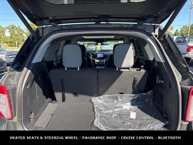 Photo of 2022 Forged Green Metallic Ford Explorer
